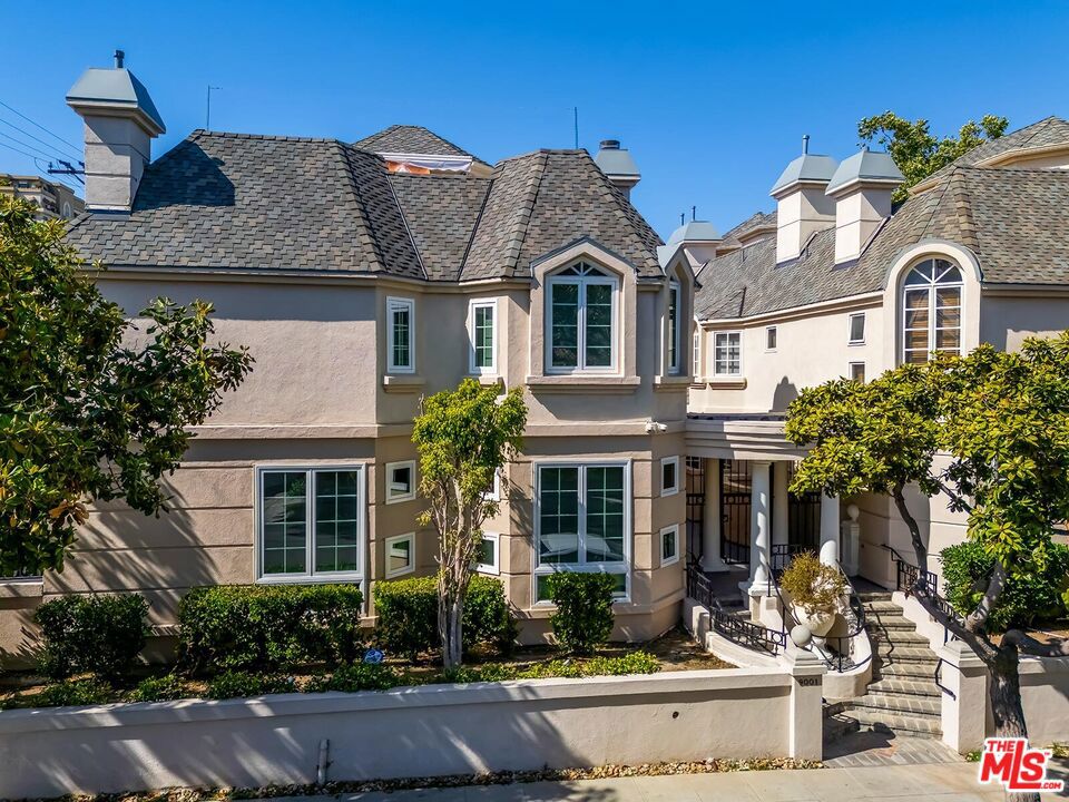 9001 Dayton Way D, Beverly Hills, CA 90211 — photo 1
