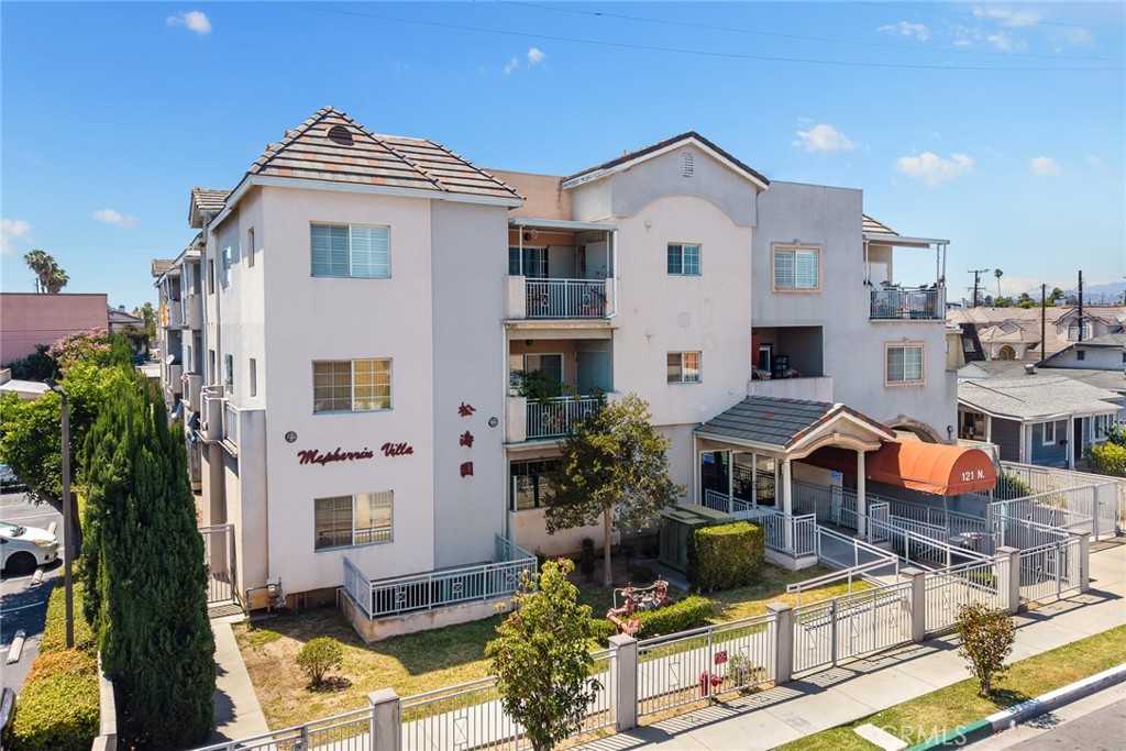 121 N Mcpherrin Avenue 105, Monterey Park, CA 91754 — photo 1