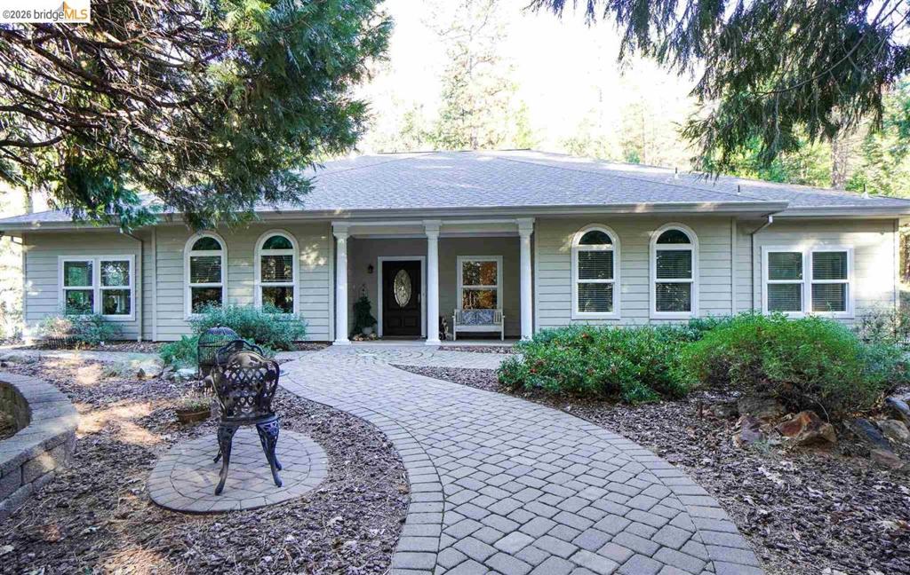 17400 Mount Elizabeth, Sonora, CA 95370-9568 — photo 1