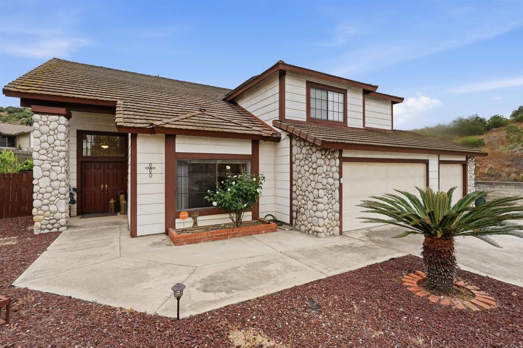 425 Avenida Abajo, El Cajon, CA 92020 — photo 1
