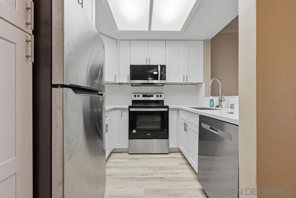 5865 Friars 3212, San Diego, CA 92110 — photo 1