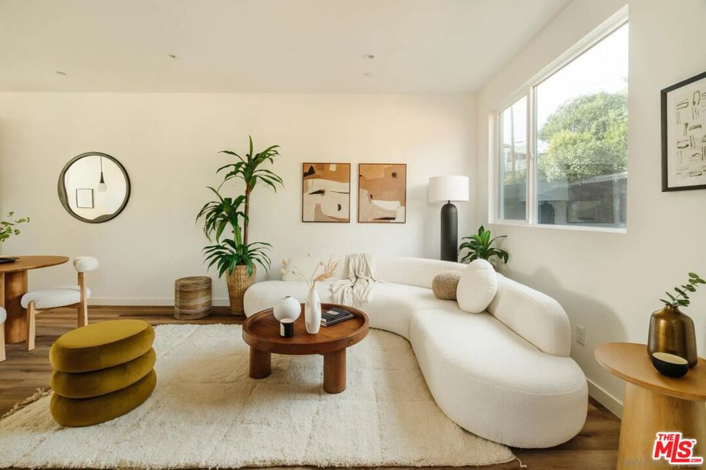 3863 N Riley Lane, Los Angeles, CA 90065 — photo 1