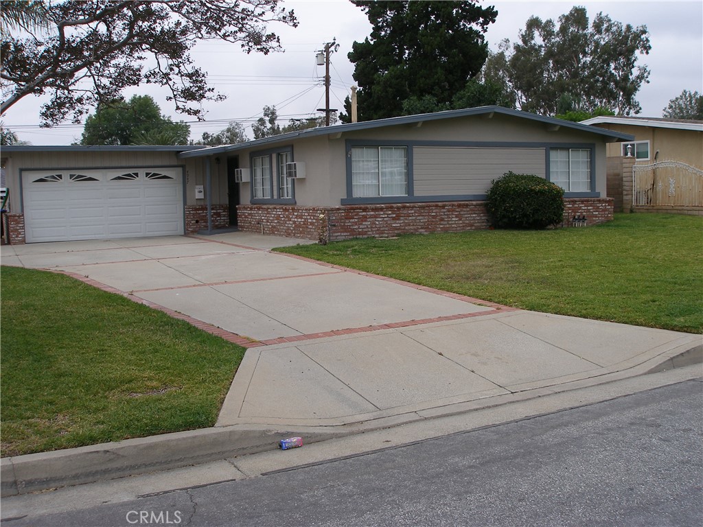 4947 N De Lay Avenue, Covina, CA 91722 — photo 1