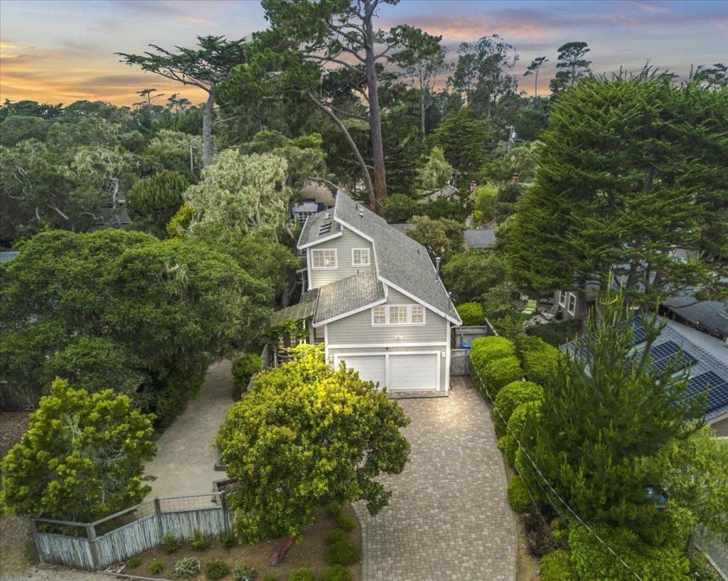 494 GROVE ACRE Avenue, Pacific Grove, CA 93950 — photo 1