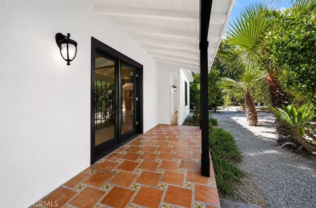 14720 Valerio, Van Nuys, CA 91405 — photo 1