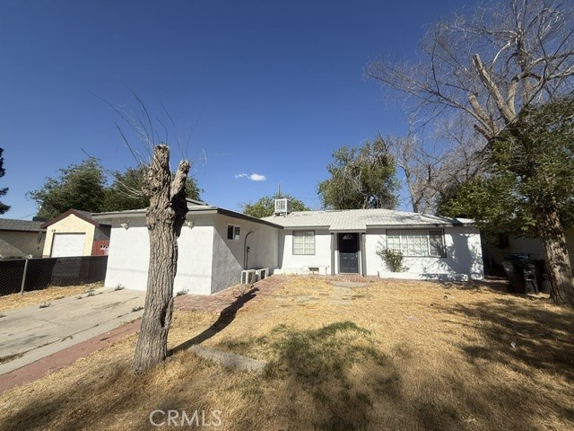 45320 Kingtree, Lancaster, CA 93534 — photo 1