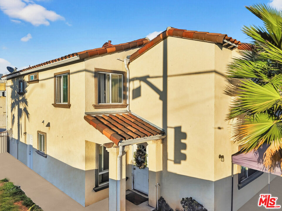 1503 E Gage Avenue, Los Angeles, CA 90001 — photo 1