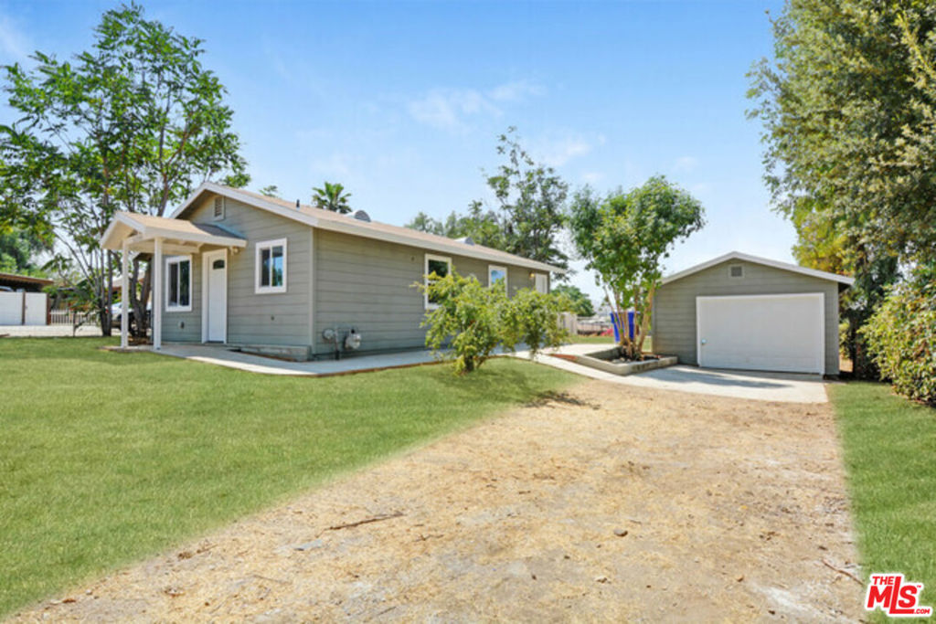 11208 Nevada Street, Redlands, CA 92373 — photo 1