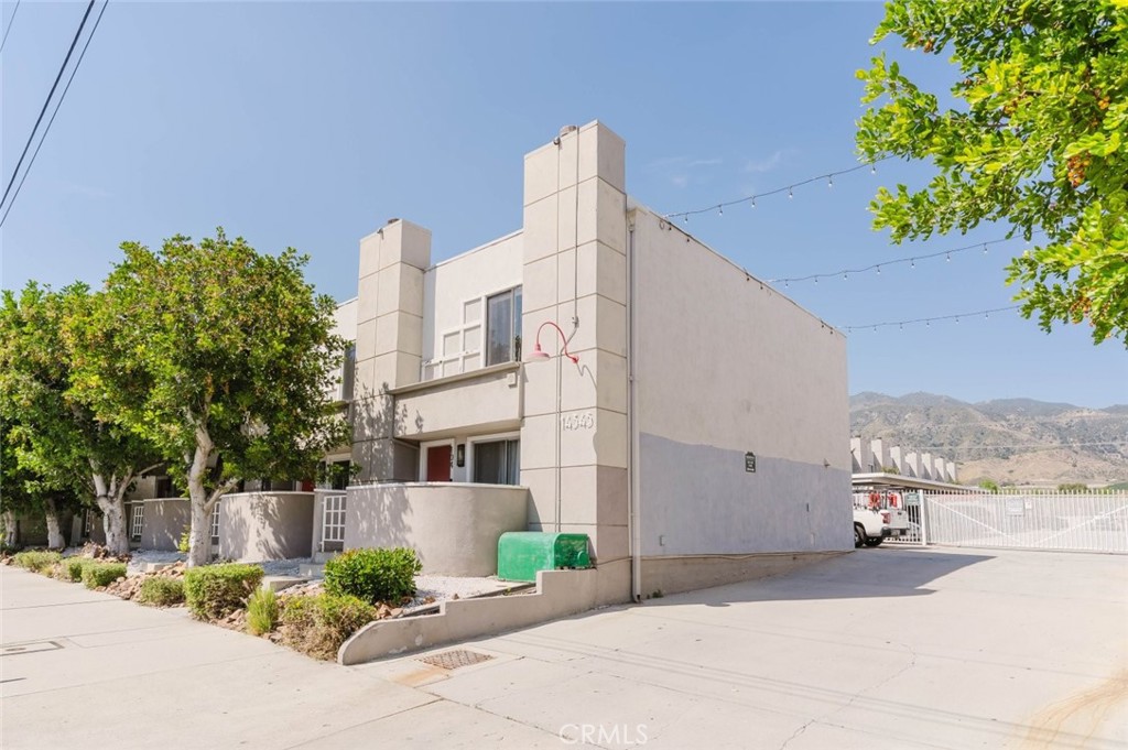 14345 Foothill Boulevard 107, Sylmar, CA 91342 — photo 1