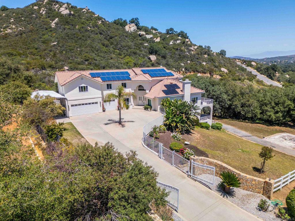 18380 Avenida Caleta, Murrieta, CA 92562 — photo 1
