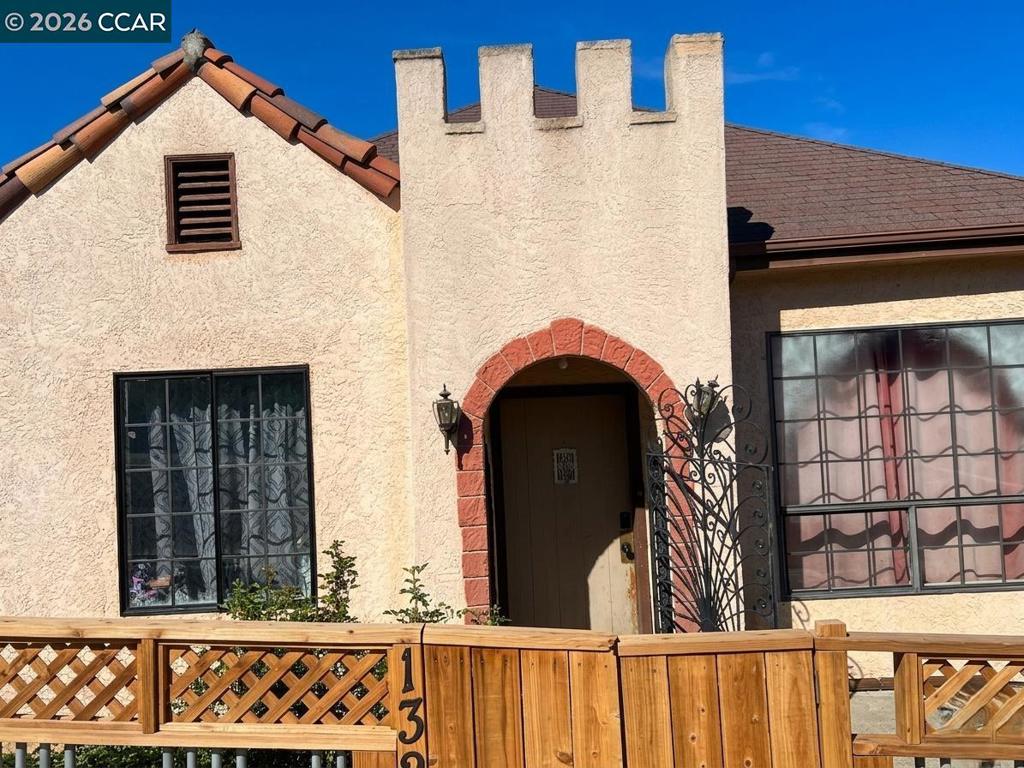 1324 Francis st, Crockett, CA 94525-1347 — photo 1
