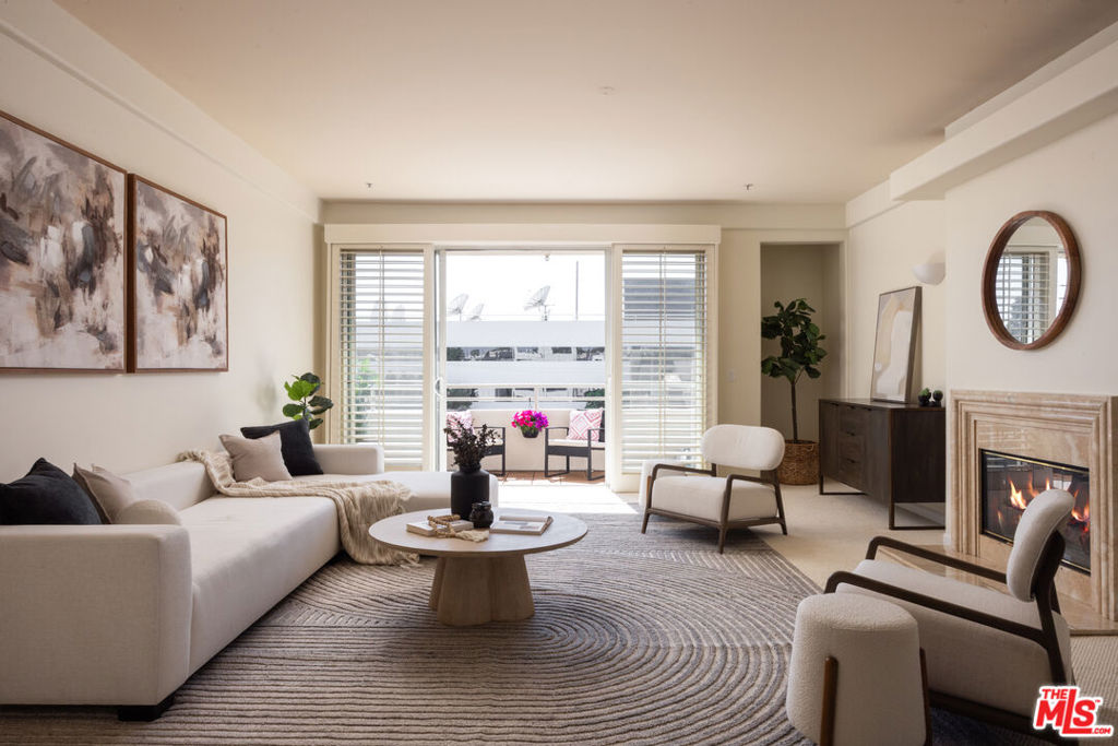 1430 S Bentley Avenue 402, Los Angeles, CA 90025 — photo 1