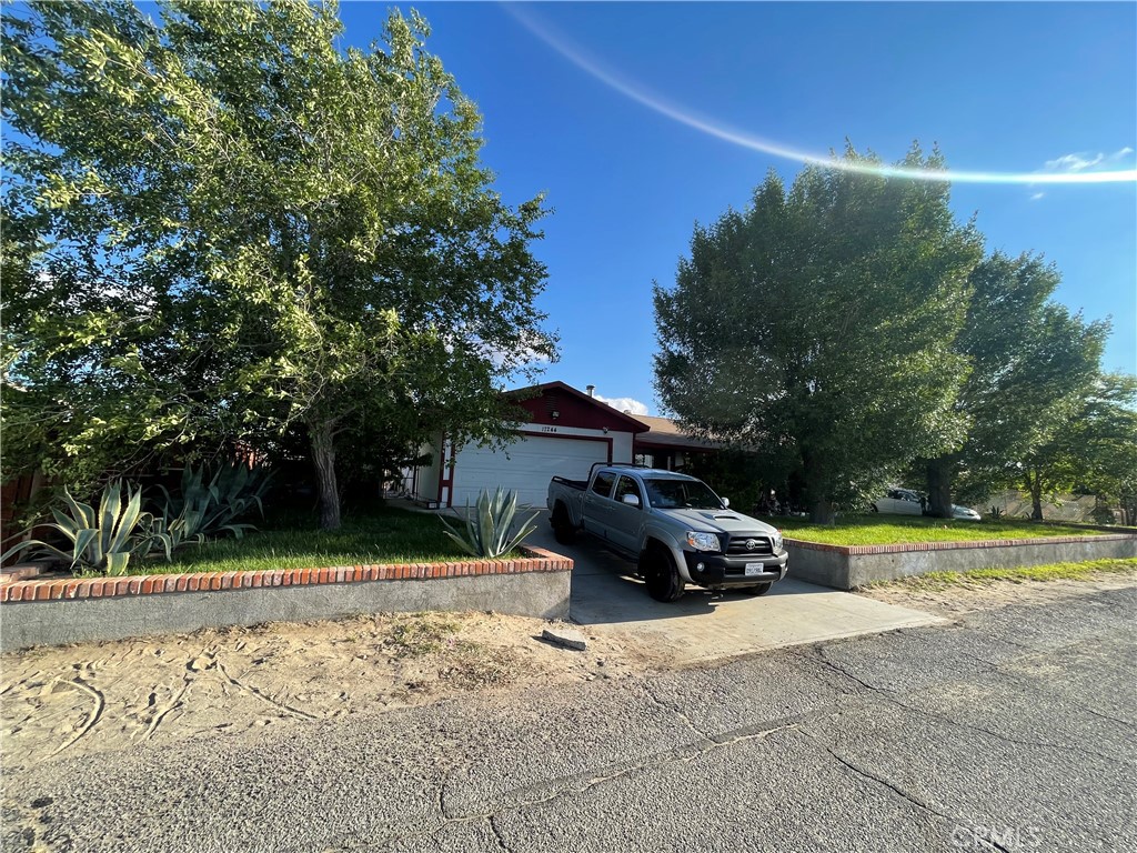 17244 Newmont Ave, Lancaster, CA 93535 — photo 1