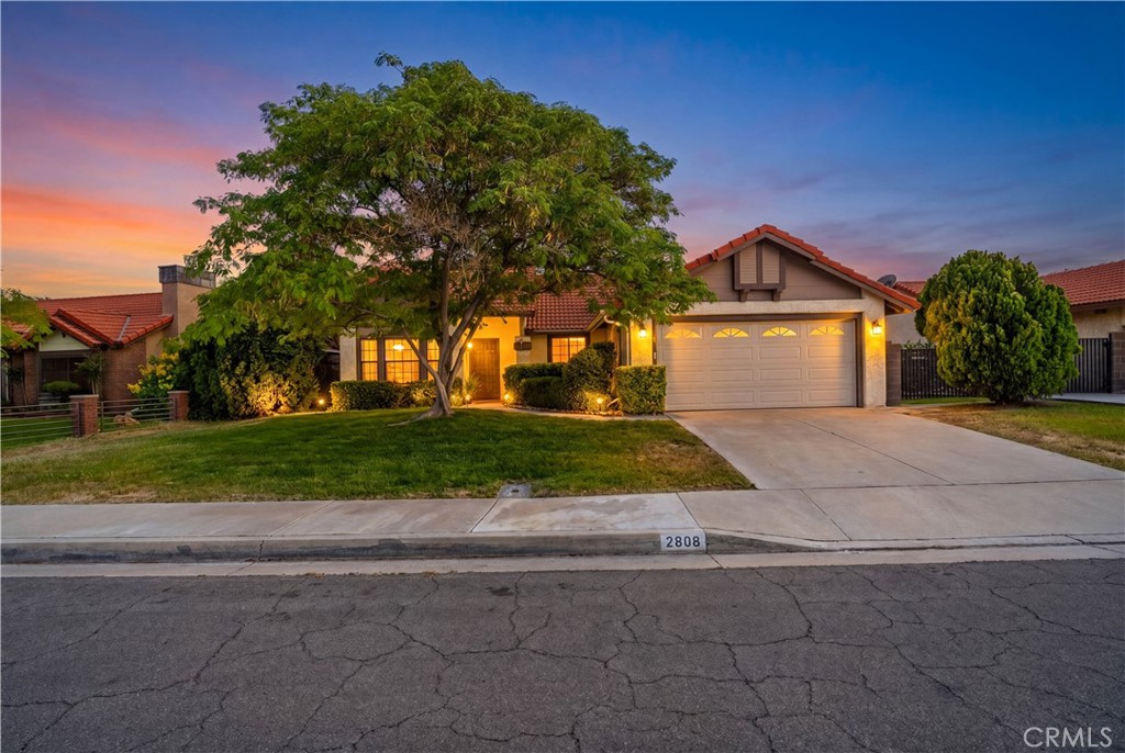 2808 College Park, Lancaster, CA 93536 — photo 1