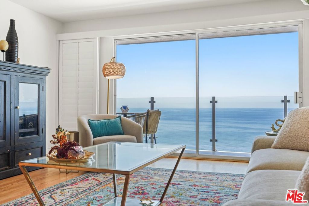 18203 Coastline Drive 4, Malibu, CA 90265 — photo 1