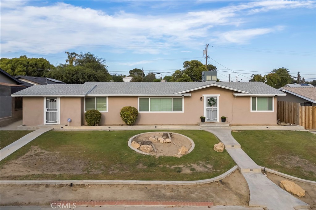 3305 Dwight Street, Bakersfield, CA 93306 — photo 1