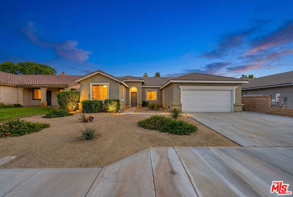 6304 Starview Drive, Lancaster, CA 93536 — photo 1