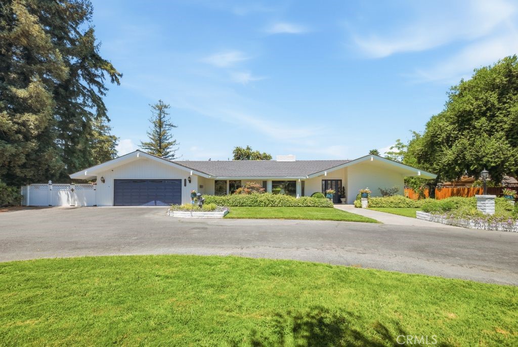 2653 E North Bear Creek, Merced, CA 95340 — photo 1