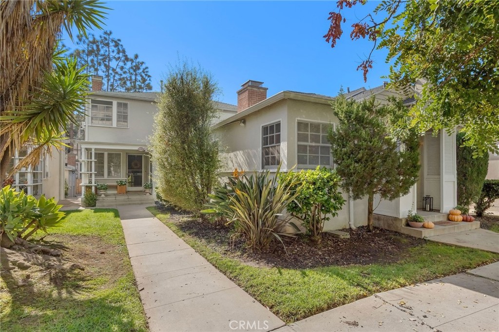 10372 Ashton Avenue, Los Angeles, CA 90024 — photo 1