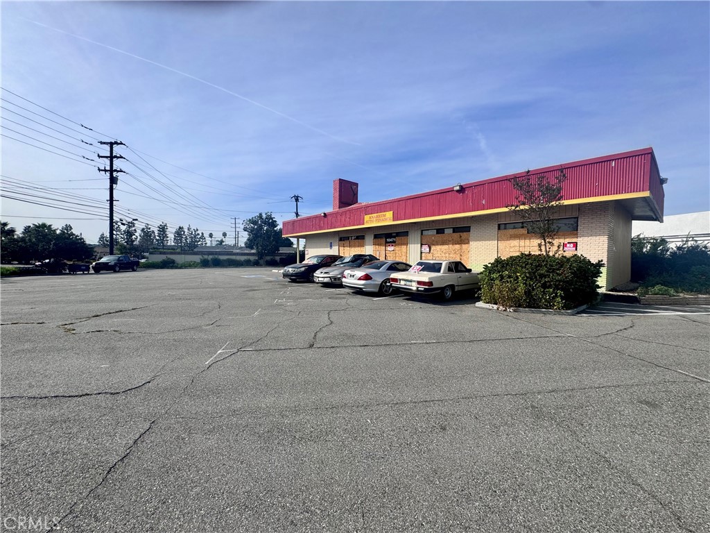 10471 Magnolia