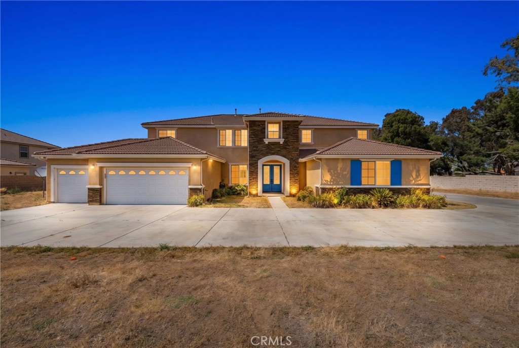658 E Lago Lindo Rd, Palmdale, CA 93550 — photo 1