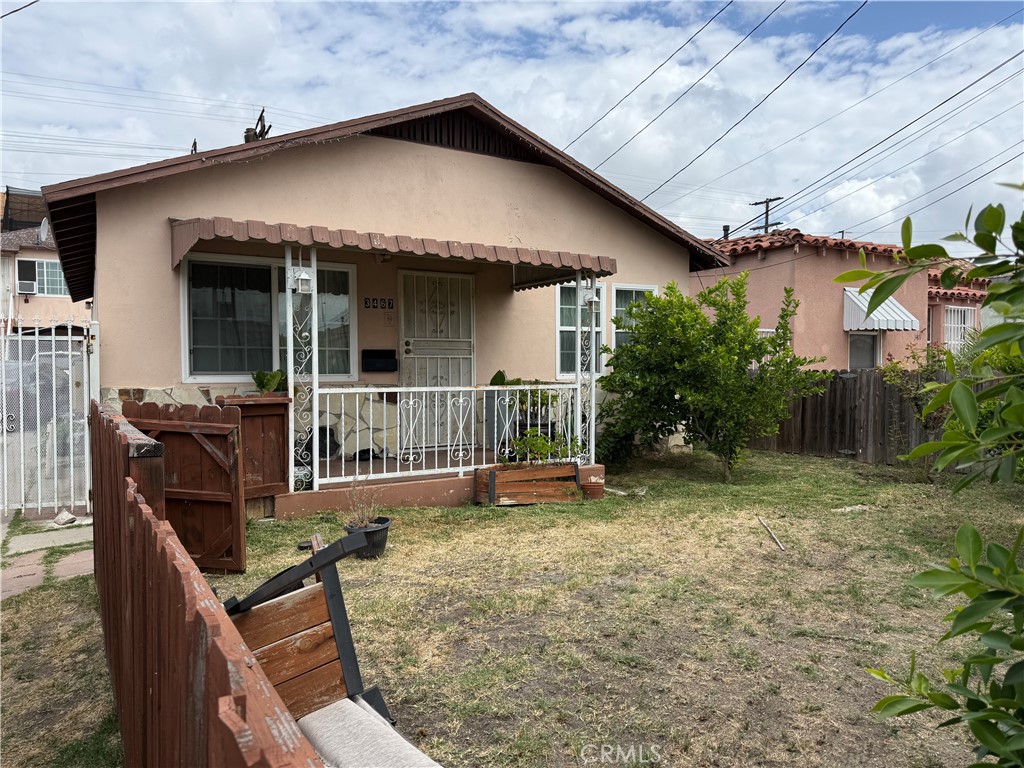 3467 Walnut