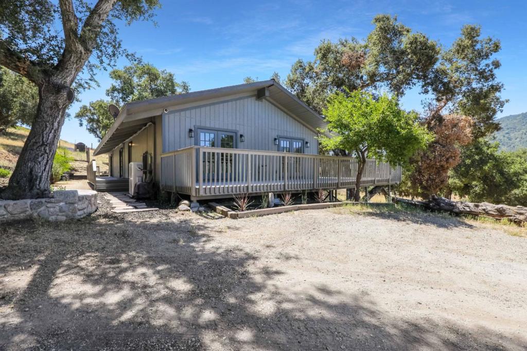 19235 Cachagua Road, Carmel Valley, CA 93924 — photo 1