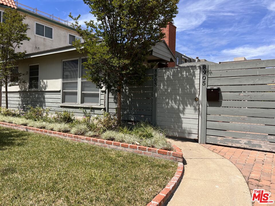 8903 Ramsgate Avenue, Los Angeles, CA 90045 — photo 1