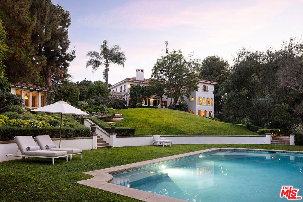 2000 De Mille Drive, Los Angeles, CA 90027 — photo 1
