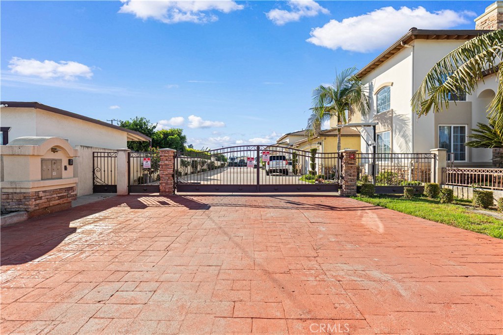 5215 Buffington, El Monte, CA 91732 — photo 1