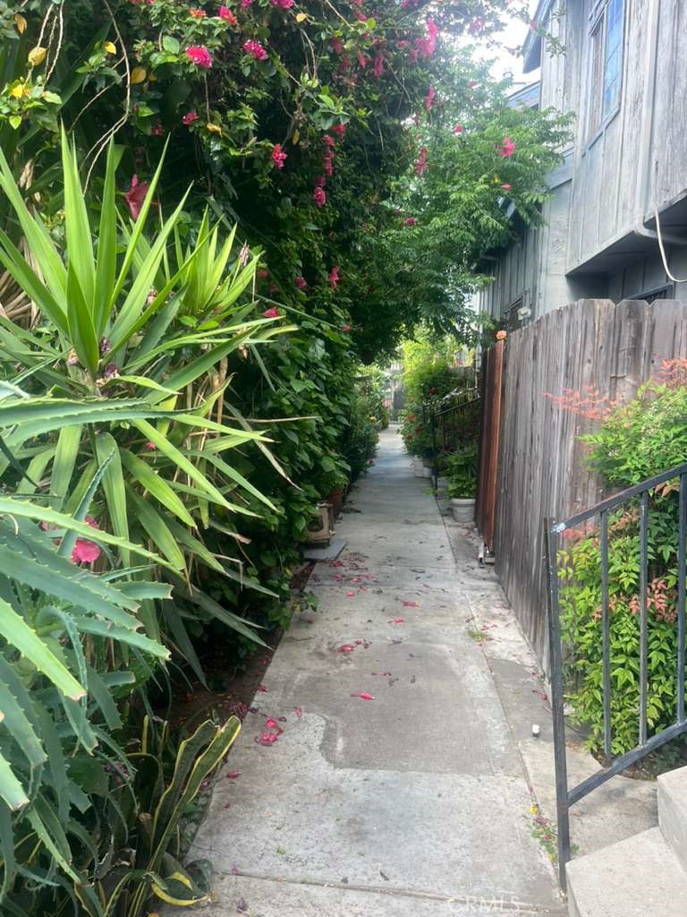 9332 Van Nuys Blvd 56, Panorama City, CA 91402 — photo 1