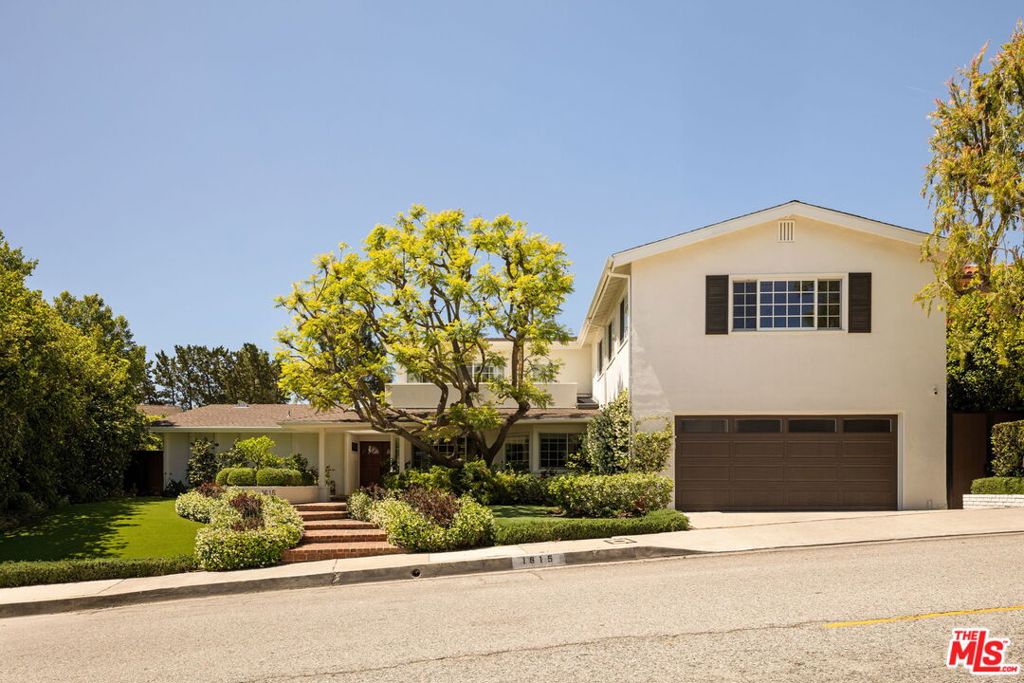 1615 Stradella Road, Los Angeles, CA 90077 — photo 1