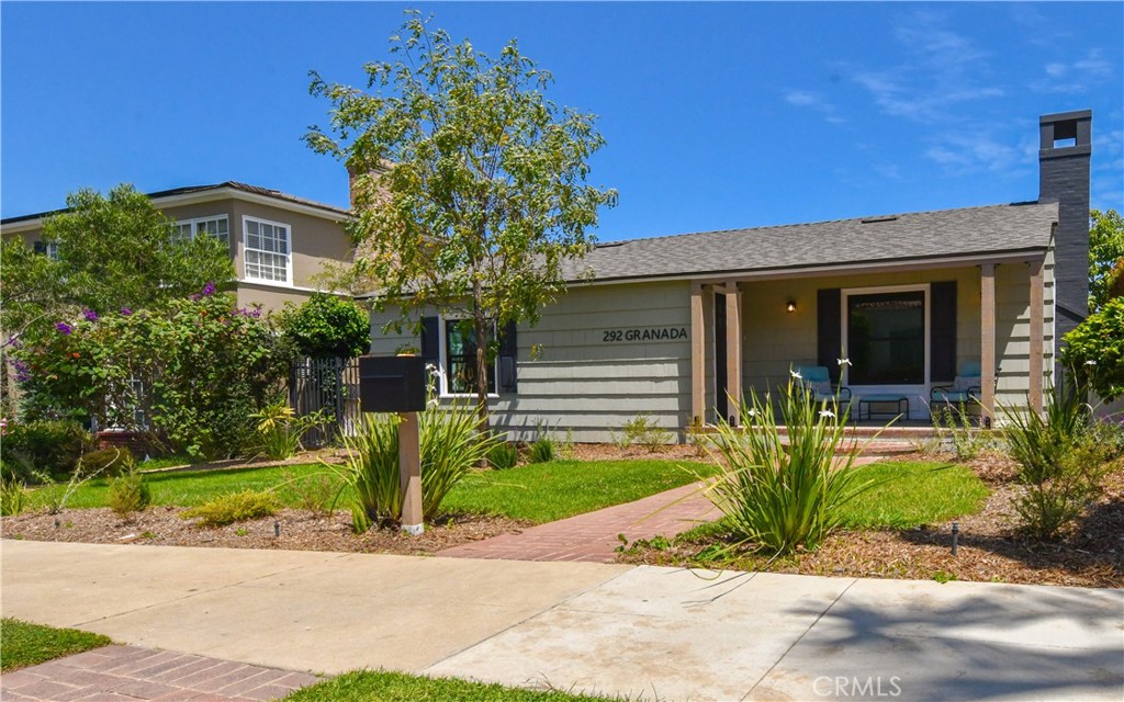 292 Granada, Long Beach, CA 90803 — photo 1
