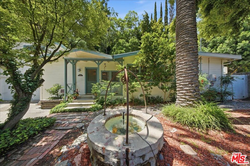 1551 N Beverly Glen Boulevard, Los Angeles, CA 90077 — photo 1
