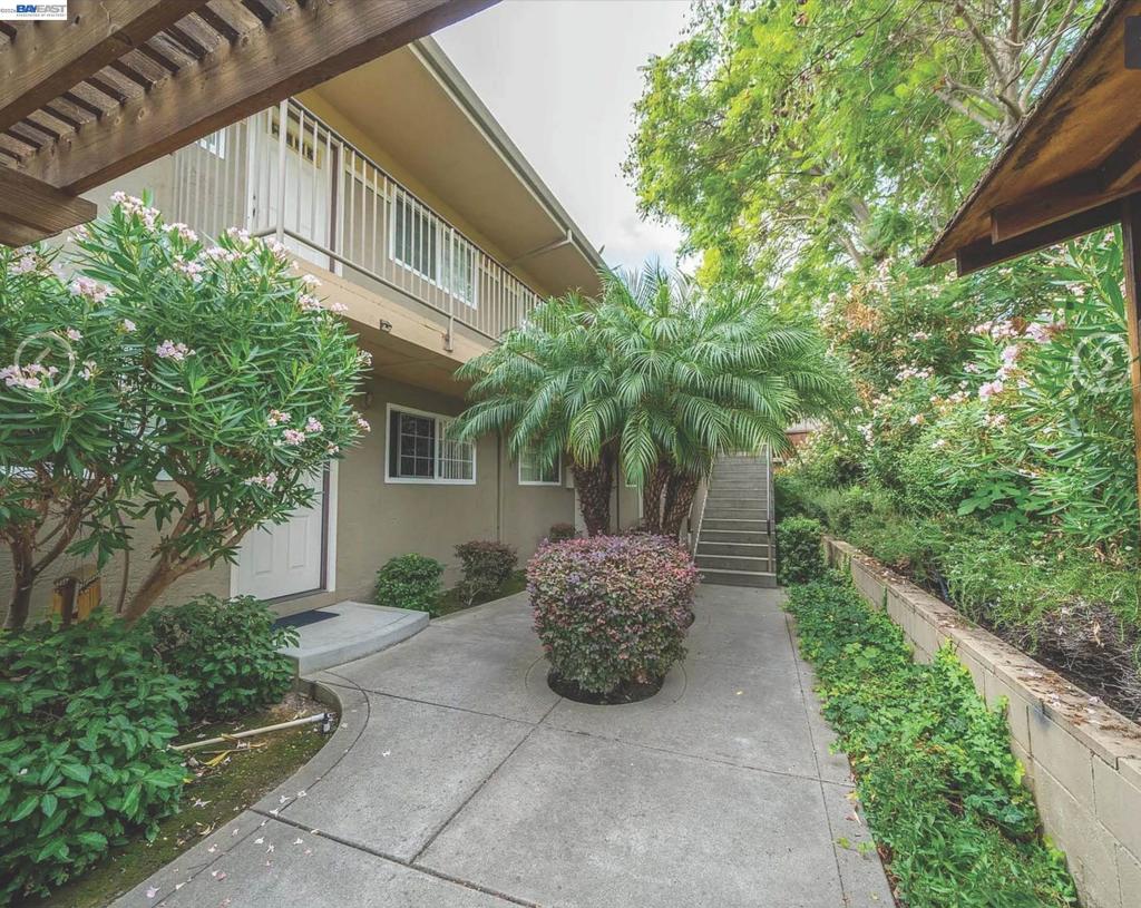 106 E K St, Benicia, CA 94510 — photo 1
