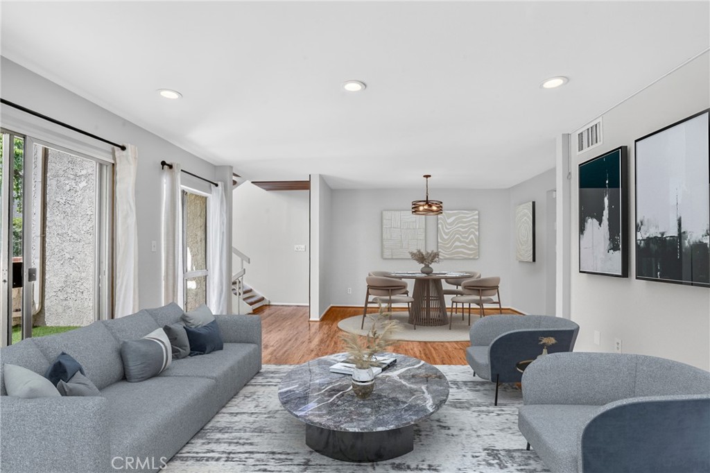 5267 Coldwater Canyon Ave B, Sherman Oaks, CA 91401 — photo 1