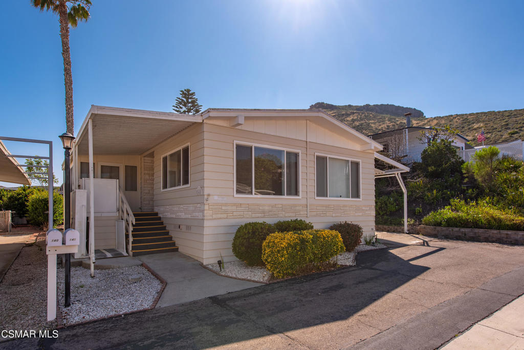 141 La Fortuna, Newbury Park, CA 91320 — photo 1