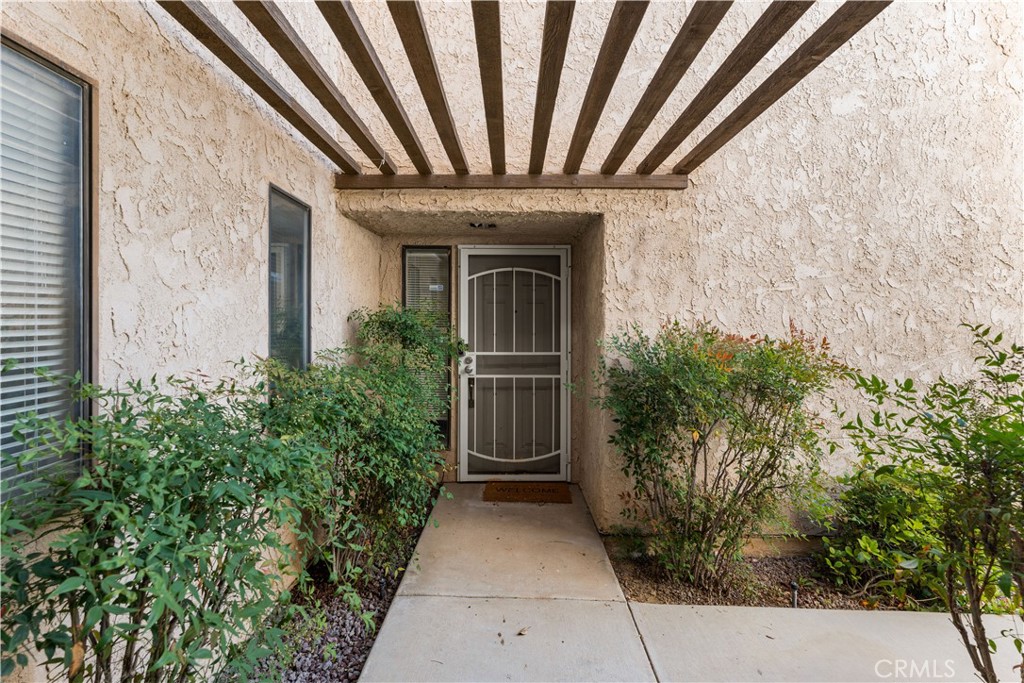 422 W Avenue J5 32, Lancaster, CA 93534 — photo 1
