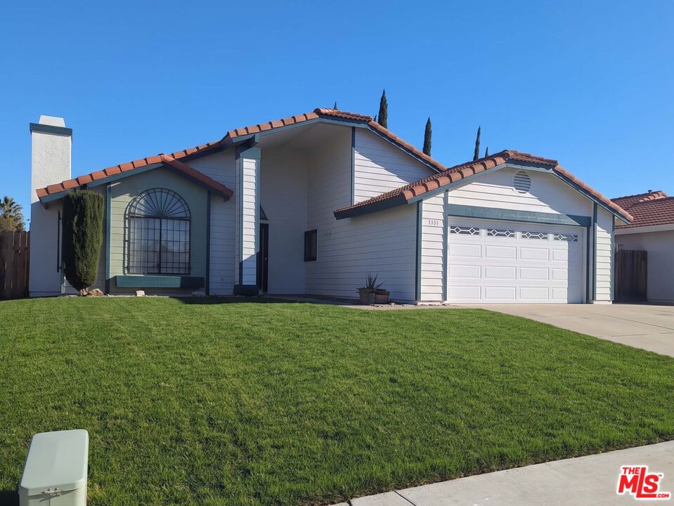 37058 Waterman Avenue, Palmdale, CA 93550 — photo 1