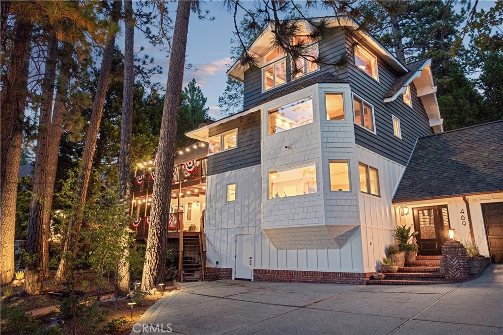 469 Golf Course Road, Lake Arrowhead, CA 92352 — photo 1
