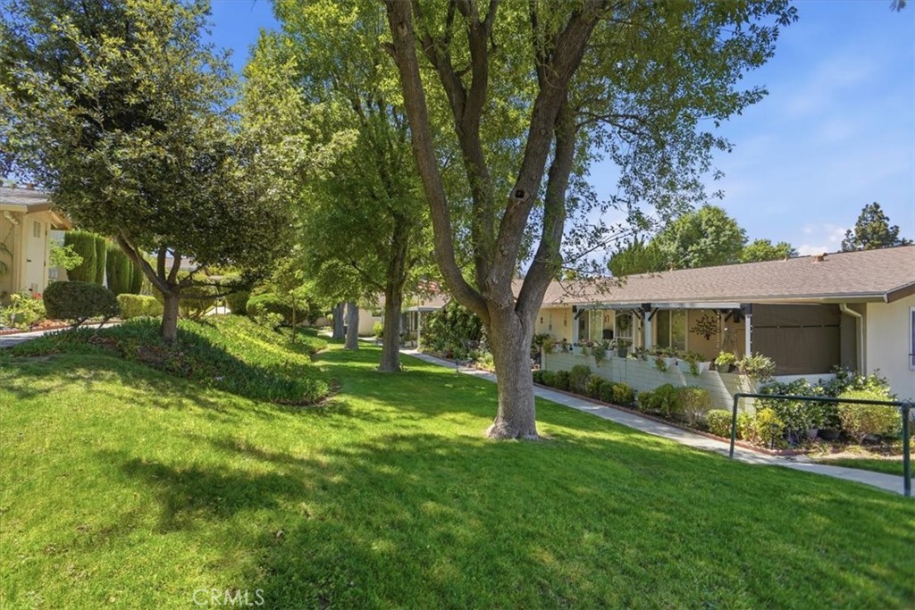 26831 Avenue Of The Oaks A, Newhall, CA 91321 — photo 1