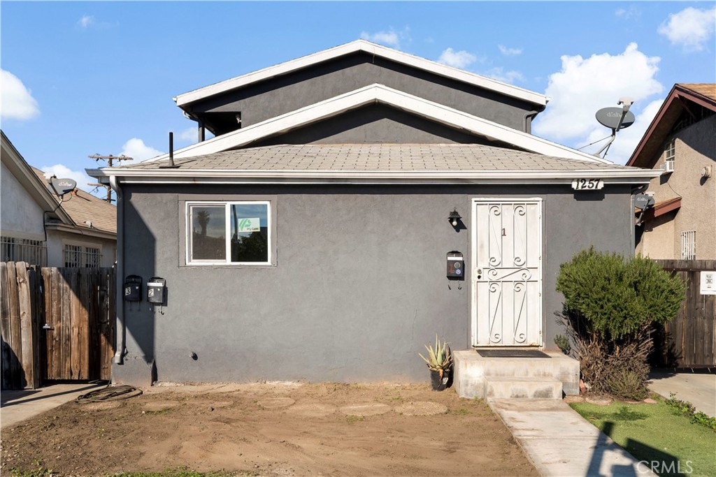 1257 W Vernon, Los Angeles, CA 90037 — photo 1