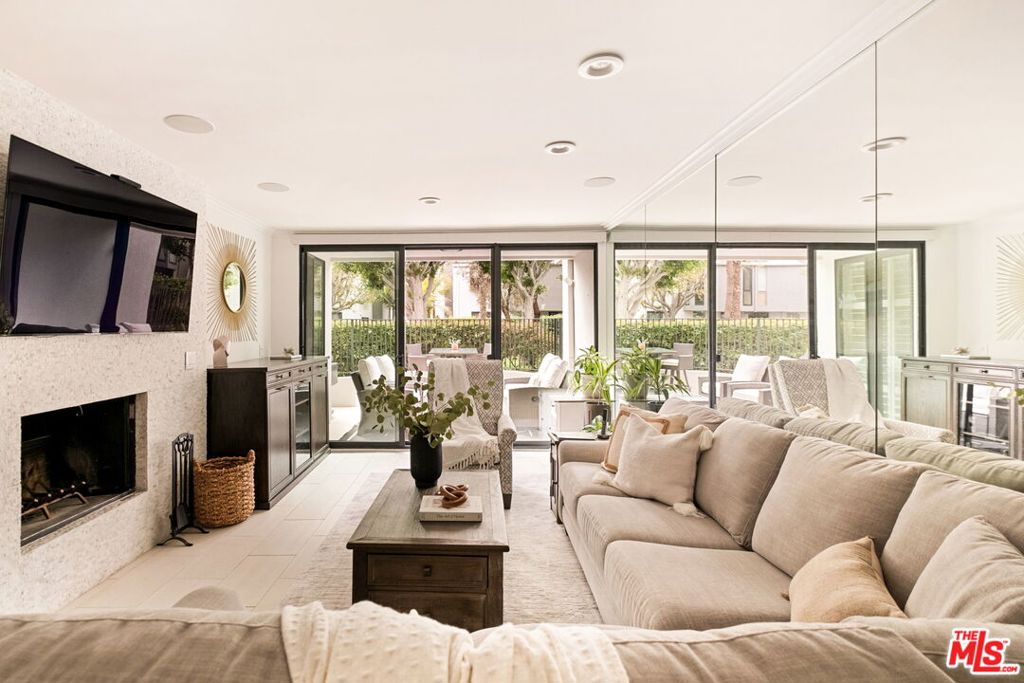 2940 Neilson Way 103, Santa Monica, CA 90405 — photo 1