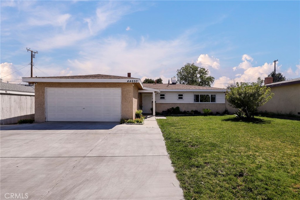 44650 2nd E, Lancaster, CA 93535 — photo 1