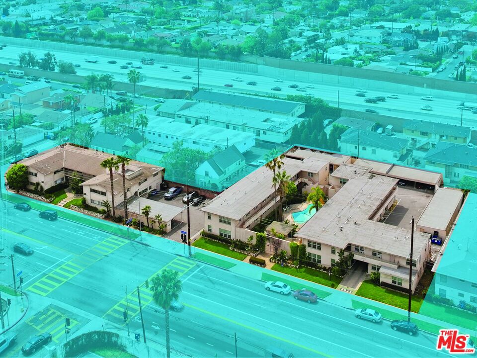 3585 S Sepulveda Boulevard, Los Angeles, CA 90034 — photo 1