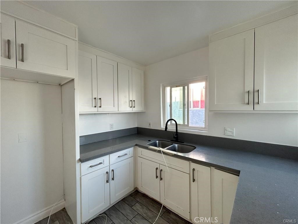 229 W 70th, Los Angeles, CA 90003 — photo 1