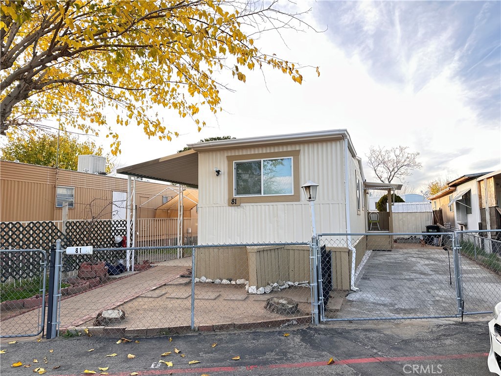 9426 Tamarisk Avenue 81, Hesperia, CA 92345 — photo 1
