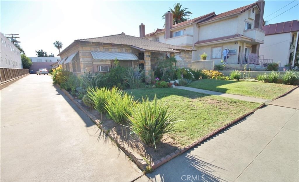 115 S Chester Avenue, Pasadena, CA 91106 — photo 1