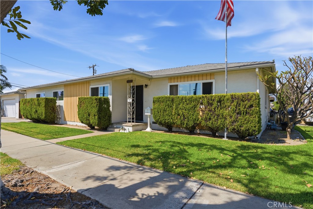 285 W Covina, Covina, CA 91722 — photo 1