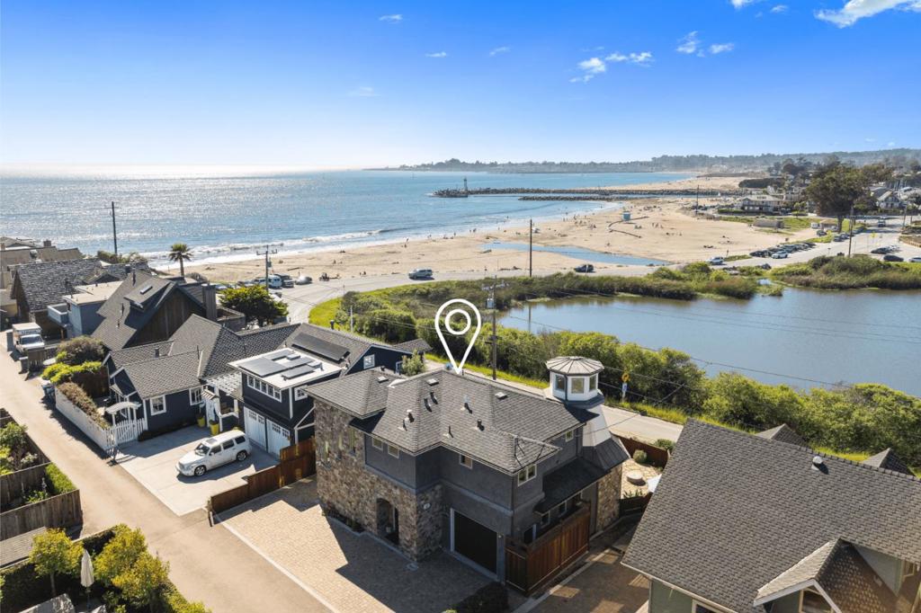 2974 E Cliff Drive, Santa Cruz, CA 95062 — photo 1